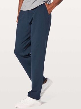 L/XL - lululemon Discipline Pants